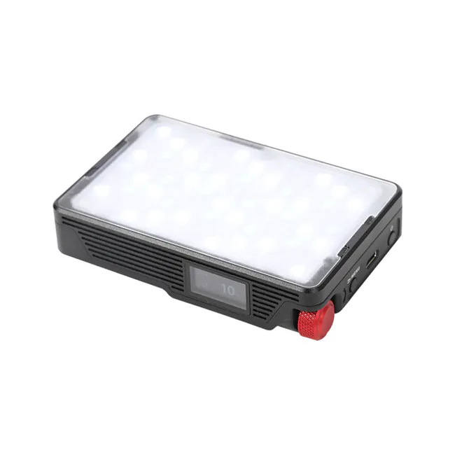 Luz LED Aputure MC Pro RGB (Kit de 8 luzes de produção)