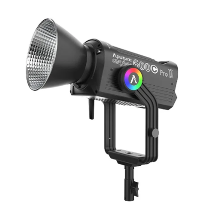 Aputure LS 600c Pro II 1