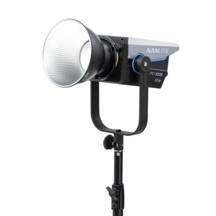 Nanlite FC-300B Bi-Color LED 1