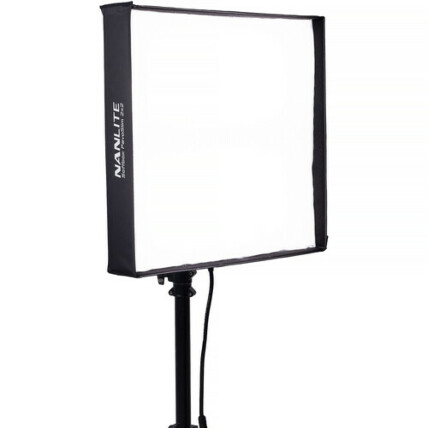 Nanlite PavoSlim 240C 1
